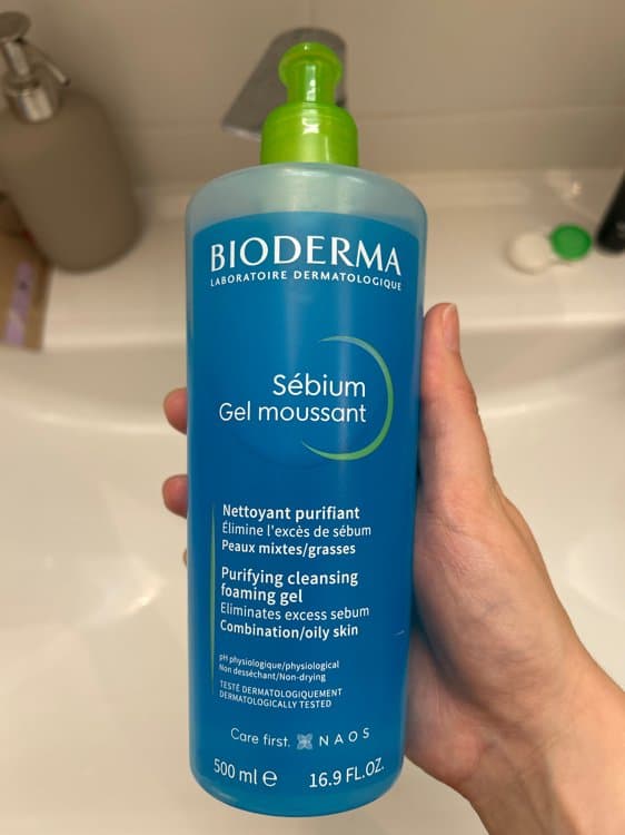 عميلة أخرى سعيدة